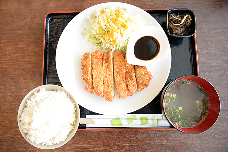 我那覇そば とんかつ定食